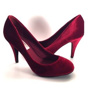 American Rag Red Velvet Heels Pumps